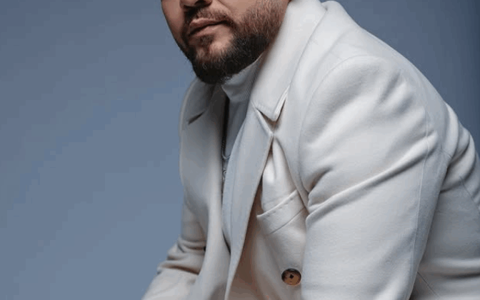 Danış Mənimlə